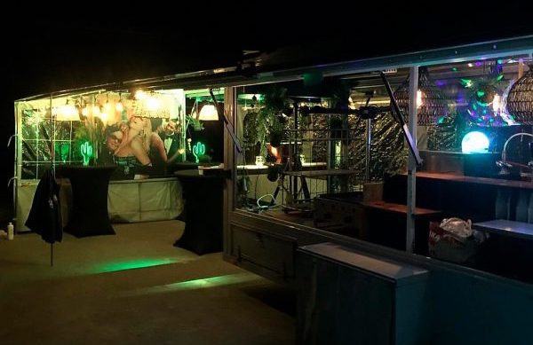 jungle bar on tour